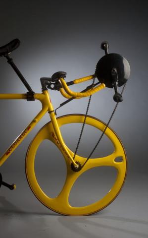  Prototype de vélo à double pédalage Concepteur: Raymond Cloarec, France, 1993