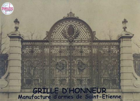 La Grille d'Honneur de la Manufacture d'armes de Saint-étienne La Grille d'Honneur de la Manufacture d'armes de Saint-étienne
